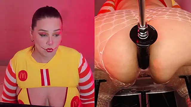 ErikaMontiel   online show from 10/24/25, 09:11