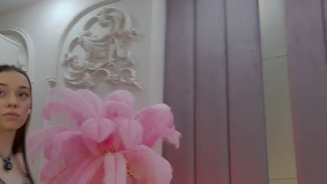 Snapshot of ZoeyNeal chatting on 02/18/26, 02:46 ZoeyNeal online show from 02/18/26, 02:46