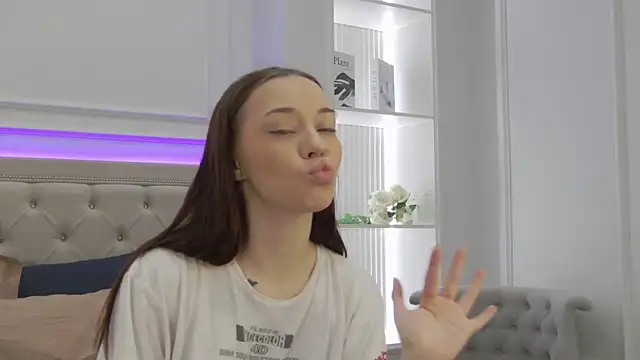 ZoeyNeal online show from 03/14/26, 01:38