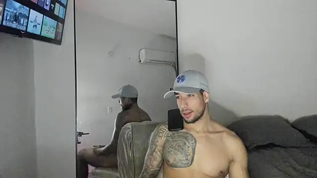 ThiagoLugo online show from 09/29/25, 03:39