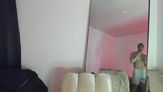 ThiagoLugo online show from 10/08/25, 06:22