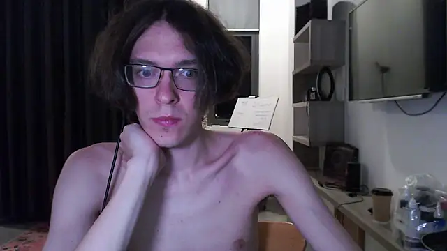 Snapshot of LovesomeCookie chatting on 03/19/26, 06:01 LovesomeCookie online show from 03/19/26, 06:01