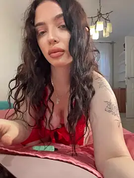 Hannah xBaby online show from 11/25/25, 11:10