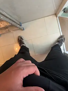 Mrdim26 online show from 12/18/25, 12:11