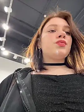 Snapshot of lucy-joy chatting on 02/19/26, 11:28 lucy-joy online show from 02/19/26, 11:28