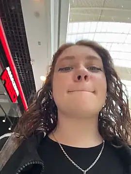 lucy-joy online show from 03/24/26, 09:14