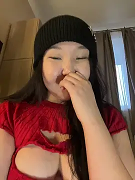 Snapshot of tammy_gun chatting on 03/24/26, 03:06 tammy gun online show from 03/24/26, 03:06