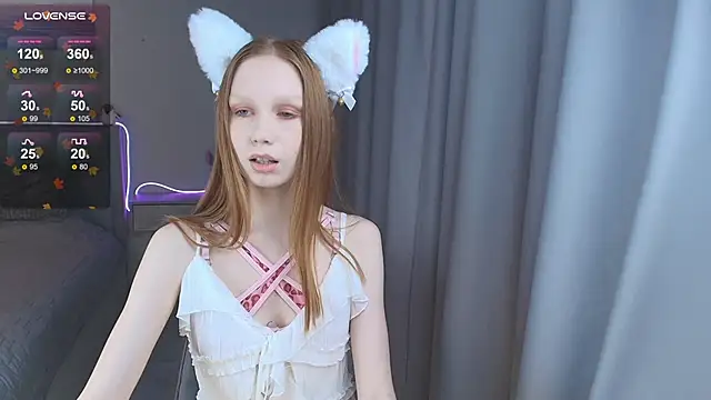 FoxyMira online show from 11/07/25, 01:11