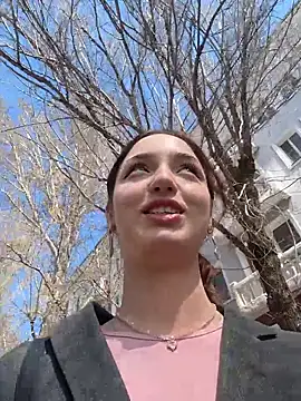 DollyTall online show from 04/14/26, 06:30