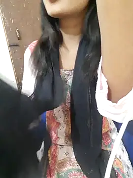 Snapshot of AnkitaDevi chatting on 04/06/26, 03:59 AnkitaDevi online show from 04/06/26, 03:59