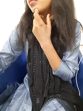 Snapshot of AnkitaDevi chatting on 05/10/26, 03:33 AnkitaDevi online show from 05/10/26, 03:33