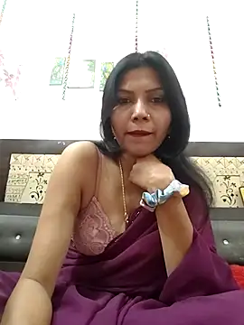 Yourhotsweetgirl online show from 12/02/25, 04:29