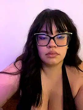 Emily Taylor2 online show from 12/02/25, 02:50