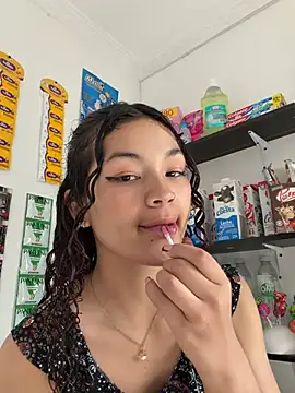 Snapshot of Camilla_Miller01 chatting on 05/30/26, 01:08 Camilla Miller01 online show from 05/30/26, 01:08