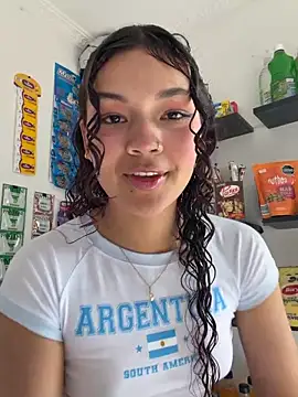 Snapshot of Camilla_Miller01 chatting on 06/16/26, 07:27 Camilla Miller01 online show from 06/16/26, 07:27