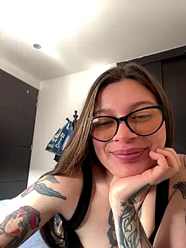 KoraSweett online show from 01/08/26, 07:05