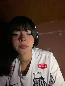 kiittyselenita online show from 12/21/25, 05:14