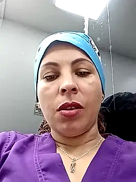 Yanis Ariel12 online show from 10/08/25, 07:00