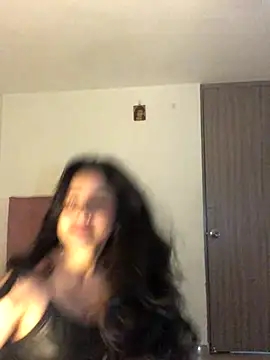 Snapshot of SelinaCatt_ chatting on 09/26/25, 11:09 SelinaCatt  online show from 09/26/25, 11:09