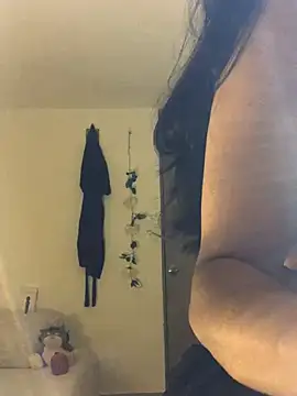 Snapshot of SelinaCatt_ chatting on 09/28/25, 10:37 SelinaCatt  online show from 09/28/25, 10:37