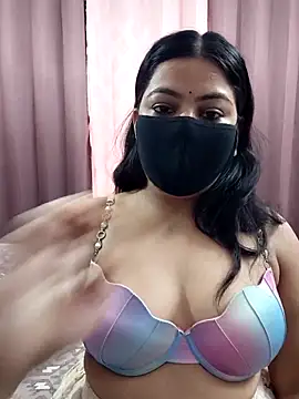 Aavya 007 online show from 04/19/26, 02:33