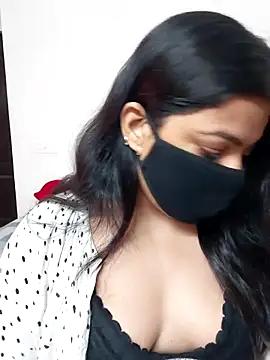 Snapshot of Aavya_007 chatting on 05/14/26, 04:19 Aavya 007 online show from 05/14/26, 04:19