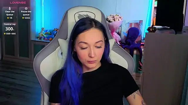 Im suka online show from 11/27/25, 03:08