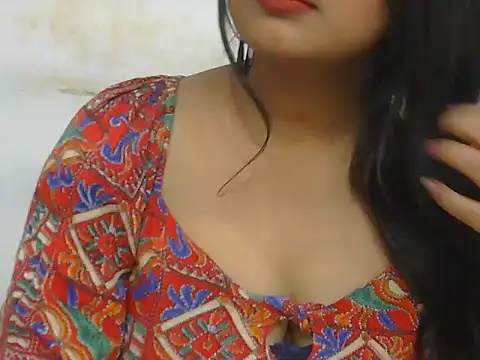 POOJA 199 online show from 12/04/25, 10:02