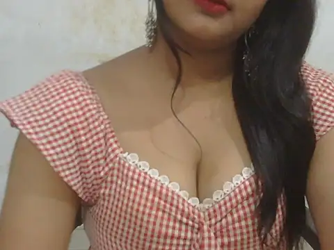 POOJA 199 online show from 05/16/26, 12:26