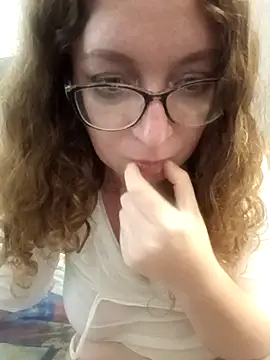 Snapshot of PerpetuaAnastagi chatting on 09/10/25, 04:07 PerpetuaAnastagi online show from 09/10/25, 04:07