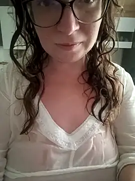 Snapshot of PerpetuaAnastagi chatting on 09/13/25, 06:57 PerpetuaAnastagi online show from 09/13/25, 06:57