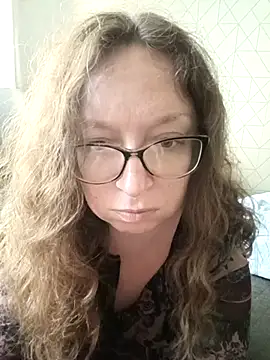 Snapshot of PerpetuaAnastagi chatting on 09/28/25, 10:42 PerpetuaAnastagi online show from 09/28/25, 10:42