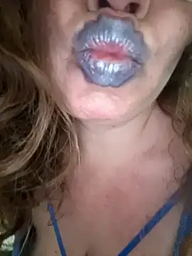 Snapshot of PerpetuaAnastagi chatting on 10/10/25, 01:54 PerpetuaAnastagi online show from 10/10/25, 01:54