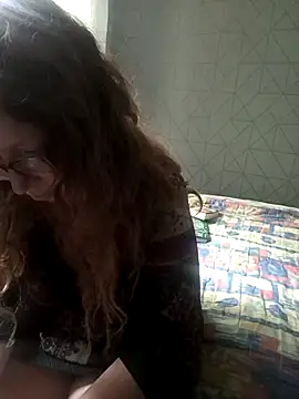 Snapshot of PerpetuaAnastagi chatting on 10/15/25, 11:10 PerpetuaAnastagi online show from 10/15/25, 11:10