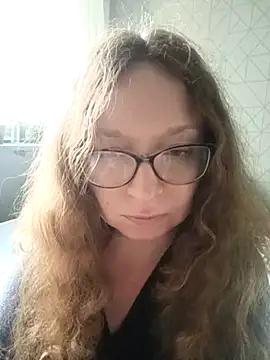 Snapshot of PerpetuaAnastagi chatting on 10/18/25, 12:06 PerpetuaAnastagi online show from 10/18/25, 12:06