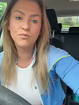 Charleigh xx online show from 10/31/25, 01:34