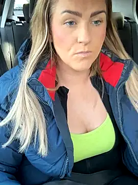 Charleigh xx online show from 11/26/25, 12:28