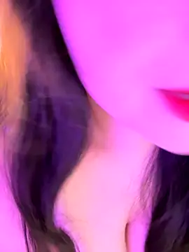 linlin886 online show from 09/25/25, 02:43