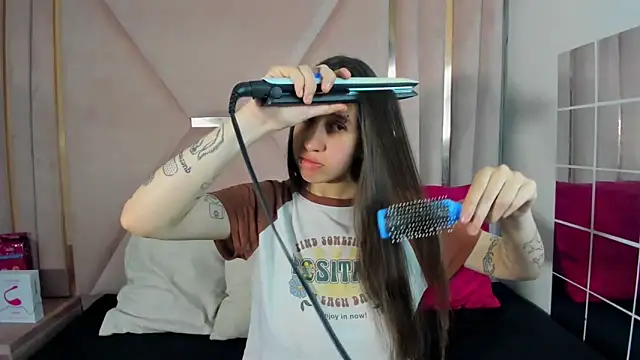 venusmorgan online show from 10/03/25, 03:20