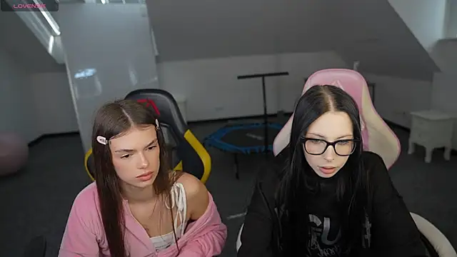 VivianSweet  online show from 03/07/26, 11:29