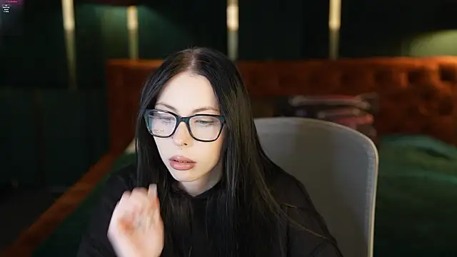 VivianSweet  online show from 03/19/26, 11:25