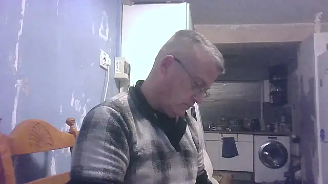 hefin18 online show from 12/03/25, 09:57