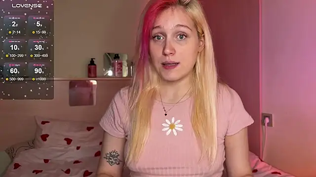  Annabel Myr  online show from 11/29/25, 11:13