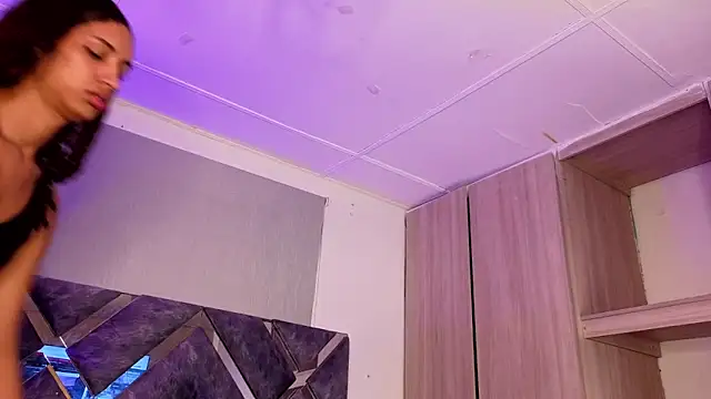 candice777 online show from 12/19/25, 01:29