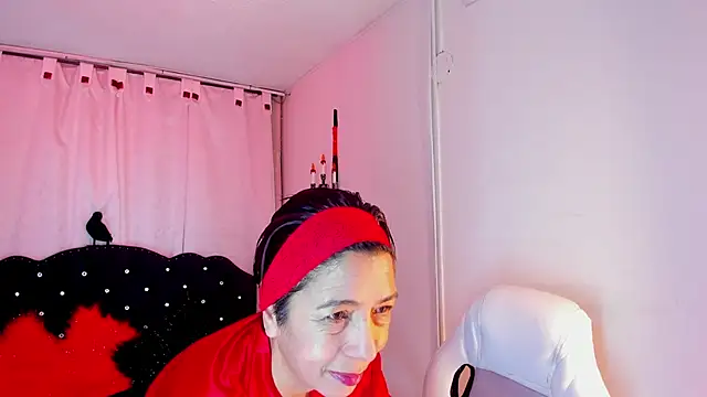 Trinityy   online show from 01/07/26, 03:58