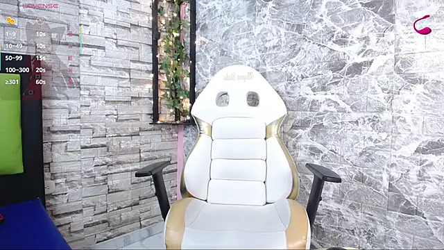 Snapshot of Kony_Lan chatting on 11/11/25, 12:38 Kony Lan online show from 11/11/25, 12:38