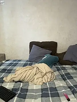 Snapshot of Hera_Mark chatting on 03/14/26, 04:29 Hera Mark online show from 03/14/26, 04:29