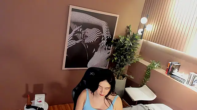 Skyyle  online show from 10/29/25, 12:40