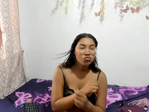 Liana hot12 online show from 06/19/26, 02:21