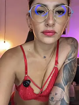Snapshot of SOY_NOOA chatting on 07/17/26, 01:07 SOY NOOA online show from 07/17/26, 01:07